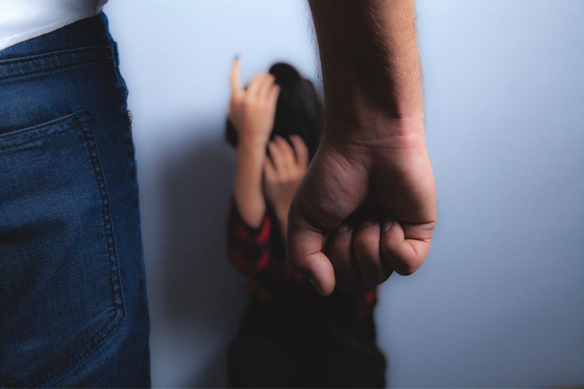 Why Are Domestic Assault Charges Are Not Automatically Dropped?